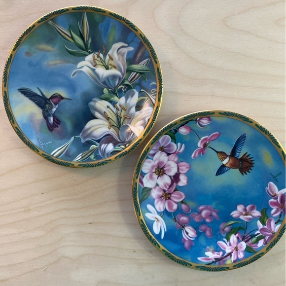 Pickard Hummingbird Plates Made in USA (EJ) - Picture 2 of 10